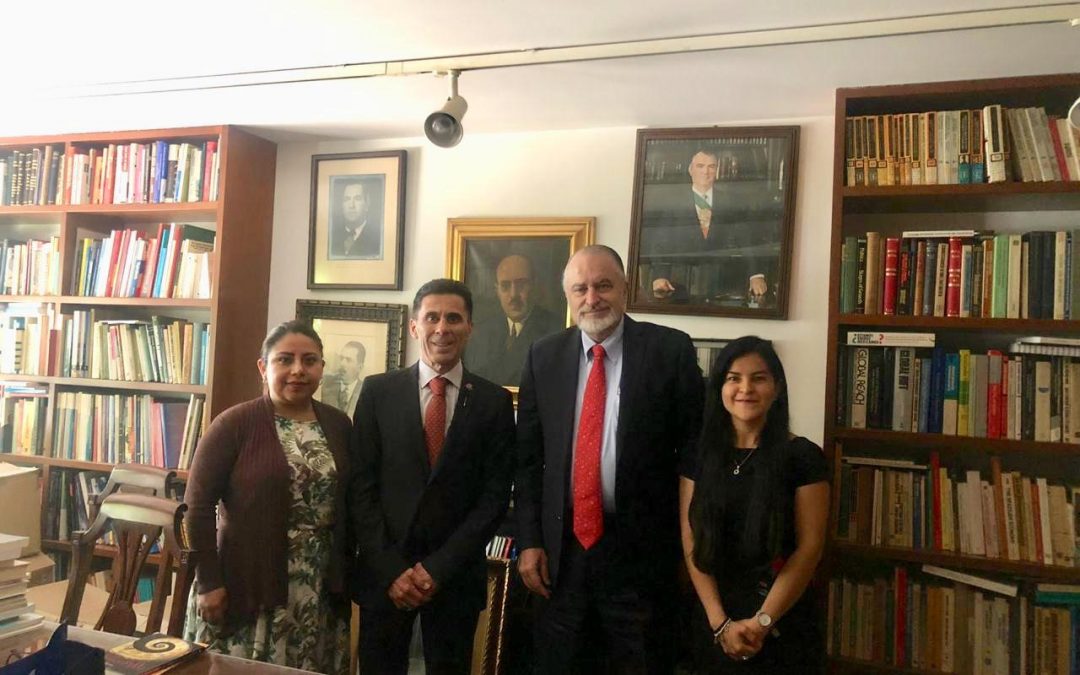 Reunión con el Lic. Francisco Suárez Dávila